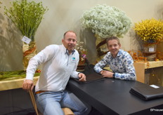 Op de stand van Kolster was Wouter den Hollander druk in gesprek met Maurice Stals van kwekerij Stals.